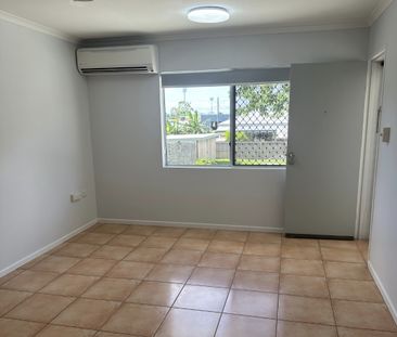 8/8 Bell Street, 4870, Bungalow - Photo 4