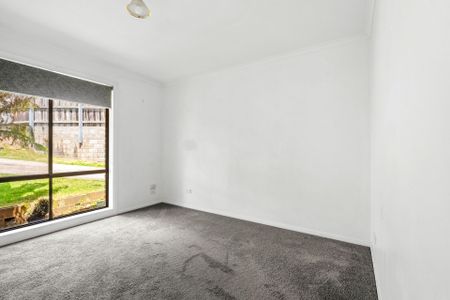 6 Brighton Court, Trevallyn - Photo 5