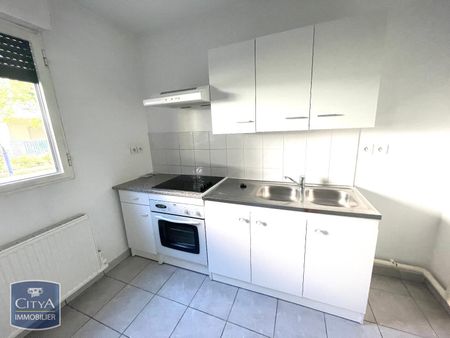 Location Appartement 2 pièces 47m² ST ETIENNE 42000 - Photo 5