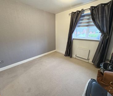 4 bedroom detached house to rent - Photo 6