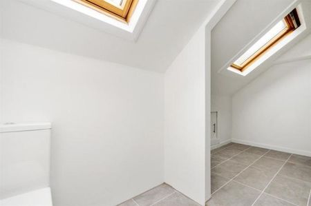 2 Bed Flat, Demesne Road, SM6 - Photo 5