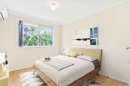 Great Location - 4 Bedroom Duplex - Photo 5