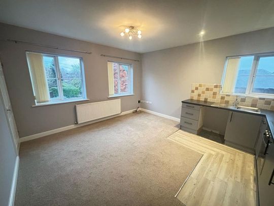 2 bedroom flat to rent - Photo 1