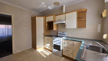 2/241 Cross Rd, Cumberland Park - Photo 5