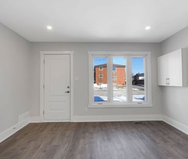 For Lease - 89 Orchard View Boulevard Unit# Main Floor, Oshawa, Ont... - Photo 3
