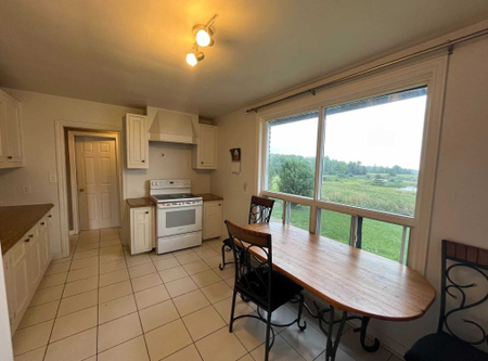 For Lease - 4085 King Street, Caledon, Ontario - Photo 3