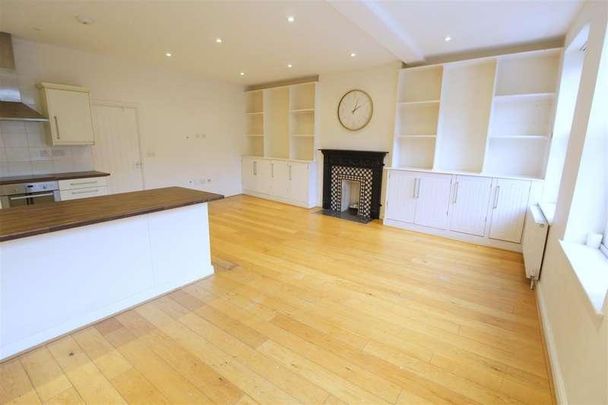 Church Street, Weybridge, KT13 - Photo 1