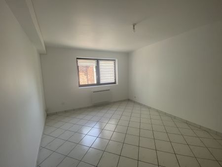 Location Appartement 1 pièce 27m² AMIENS 80000 - Photo 2
