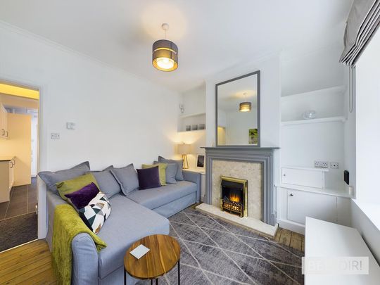 2 bedroom terraced house to rent - Photo 1