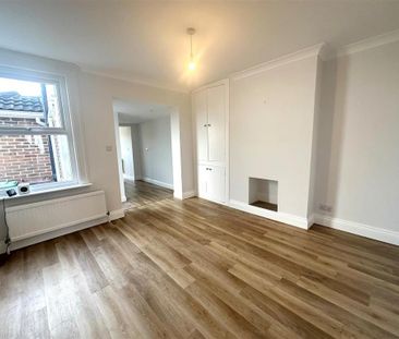 2 bedroom detached house to rent - Photo 1