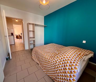 Location Appartement 2 pièces 44m² - Photo 3