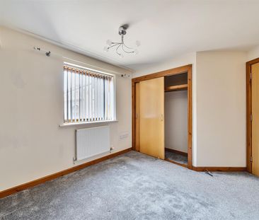 Salop Road, Oswestry. - Photo 5