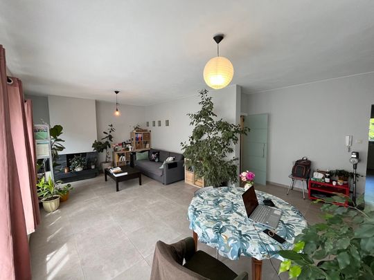 Appartement 2 chambres à 7100 La Louvière - Photo 1