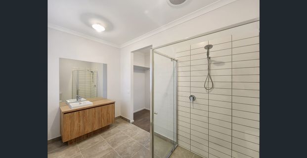 Quality, Family Home! - Photo 1