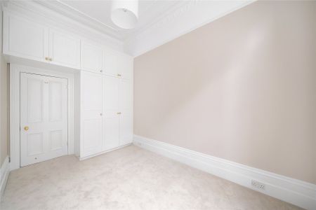 Courtfield Gardens, Earls Court, SW5 flat to rent - Photo 4