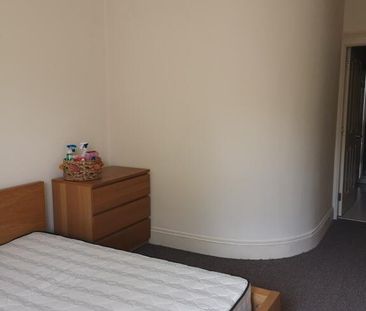 17 Oakdene Lodge, 16 Annadale Avenue, Belfast, BT7 3JH - Photo 6