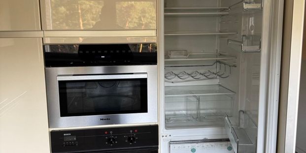 Appartement te huur in Genk voor € 850 met 2 slaapkamers - Photo 1