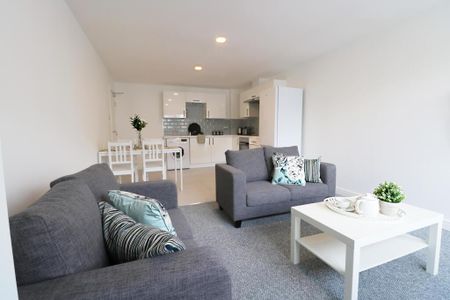 2 bedroom flat to rent - Photo 3