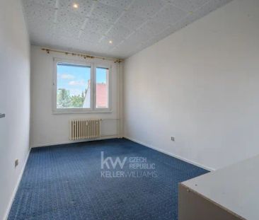 Světlý byt 3+kk se dvěma lodžiemi v klidné části pražské Michle - Fotografie 6