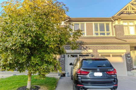 For Lease - 546 Triangle Street, Kanata, Ontario - Photo 3