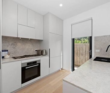 2A Knox Street, Yarraville. - Photo 4