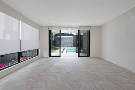 Luxury Family Residence with Pool, Multiple Ensuites & Secure Basement Parking - Photo 2