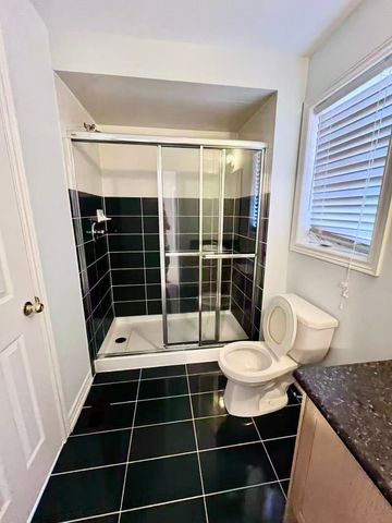 For Lease - 1137 Quick Street, Newmarket, Ontario - Photo 3