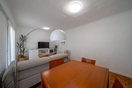 1 BEDROOM FLAT SUMMER RENTAL 2500 EUROS - Photo 5