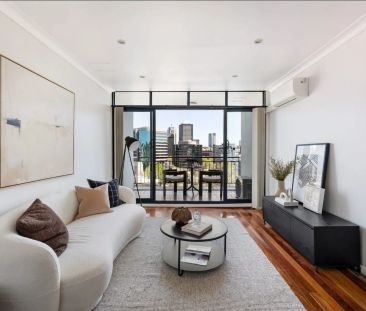 Elevated Inner-Sydney Apartment with Views & Parking - Photo 6