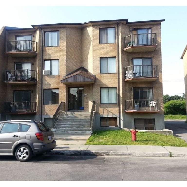 4 1/2 - Ahuntsic - Ville Saint-Laurent - Photo 1