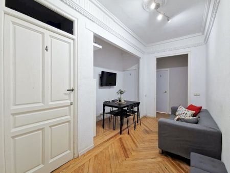 Luminous single room in Calle Velázquez - Photo 4