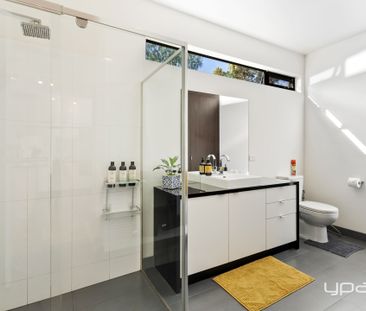 2/10 South Maddingley Road, Maddingley - Photo 5