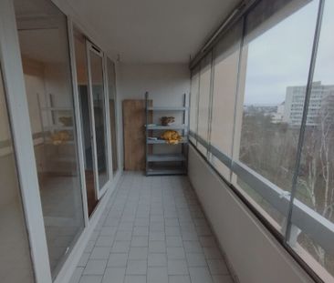 Location Appartement 3 pièces 71m² - Photo 6