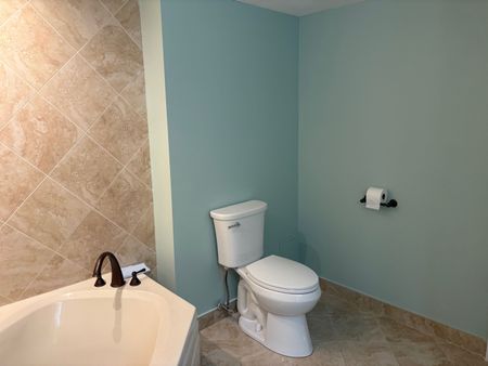 For Lease - 162 Martindale Road Unit# 207, St. Catharines, Ontario - Photo 4