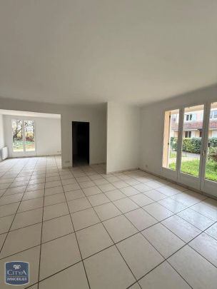 Appartement à louer 4 pièces 96.17m² - Photo 1