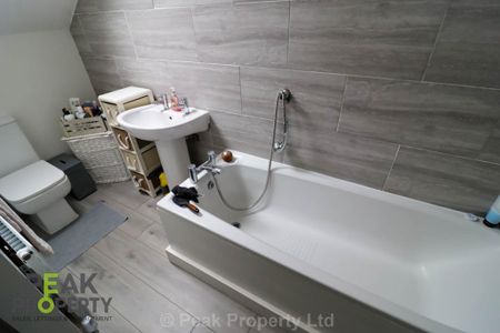 2 bedroom maisonette to rent - Photo 3