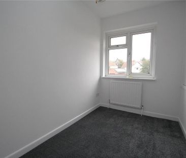 4 bedroom detached house to rent - Photo 3