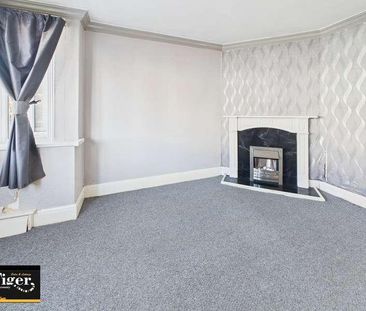 Highbank Avenue, Blackpool, FY4 - Photo 5