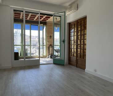 Location Appartement T3 90m² + loggia 25m² + GARAGE Marseille 13002 - Photo 6