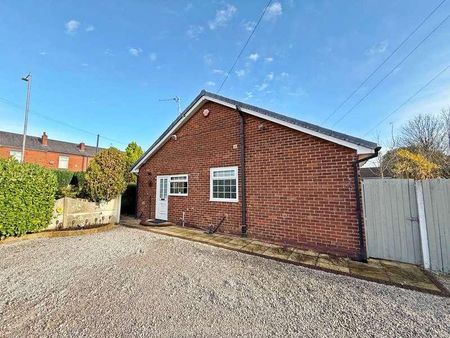 Buckley Lane, Farnworth, BL4 - Photo 3
