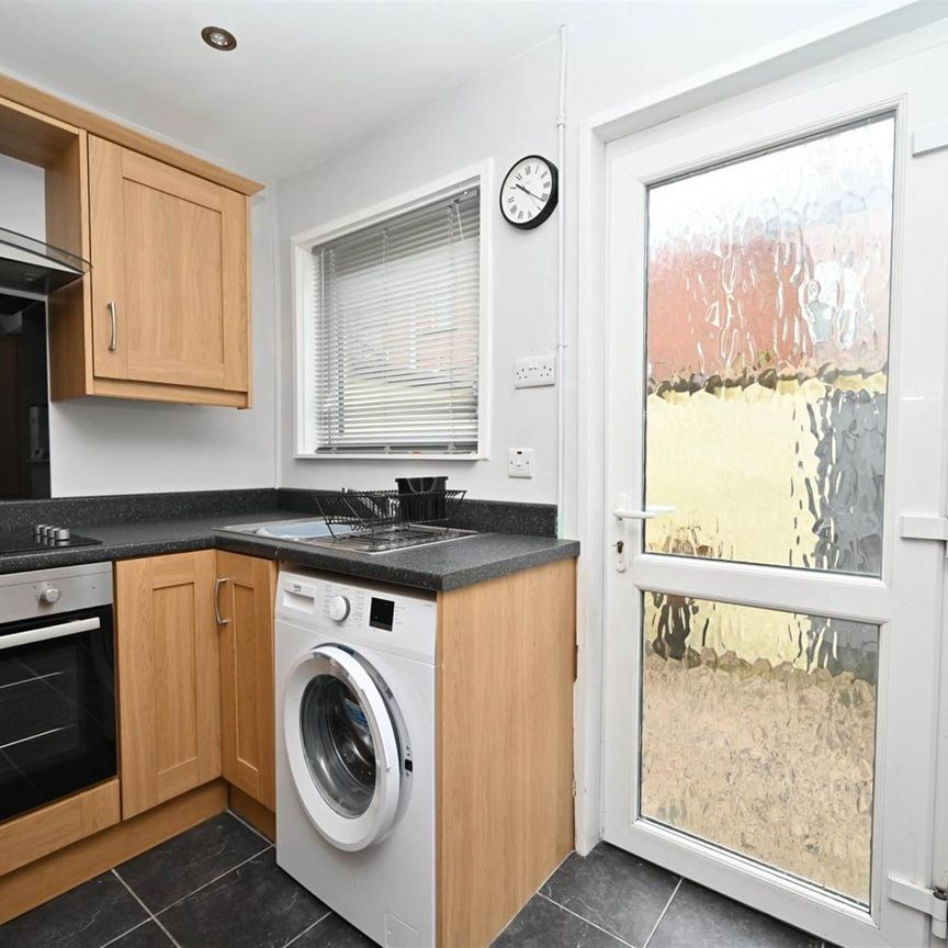 12 Willowholme Parade, BELFAST, BT6 8NY - Photo 1