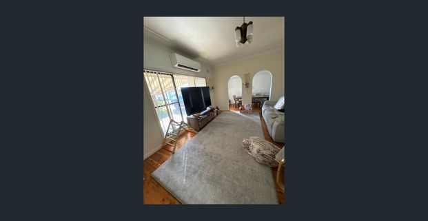 Brick Family Home - Photo 1