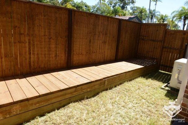 3 Bedroom Townhouse $500/week - Photo 1