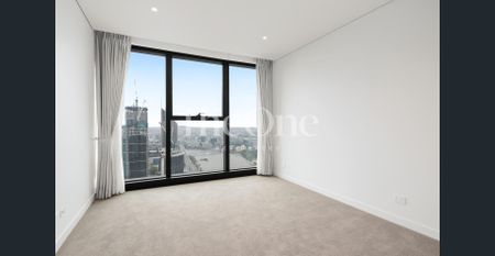 Luxury High-Riser two bedrooms apartment with stunning views, carpark access and Premium amenities - Photo 4