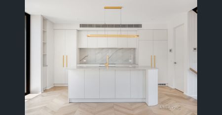 Modern Comfort Meets Urban Convenience - Photo 3