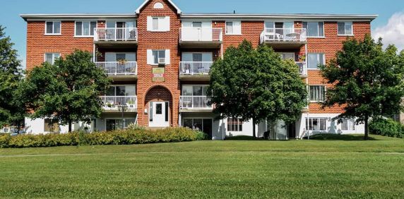 2 Bedroom Available At 2540 Lebourgneuf Boulevard, Quebec City - 2540 Lebourgneuf Boulevard, Quebec - Photo 2