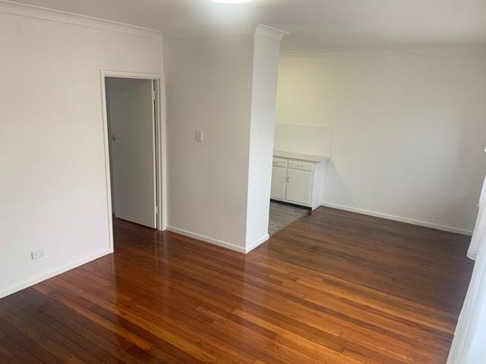 Blissful Comfort and Convenience in Newmarket - Photo 1