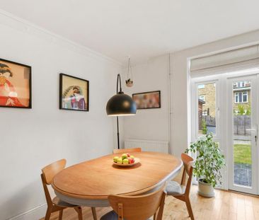 2 bedroom maisonette to rent - Photo 3