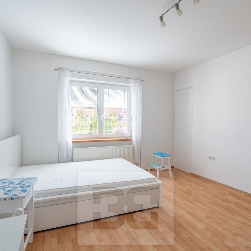 Pronájem bytu 1+kk a garsoniéry 25 m² - Photo 1