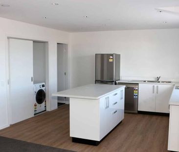 Modern Apartment of Jackson Street - Photo 2